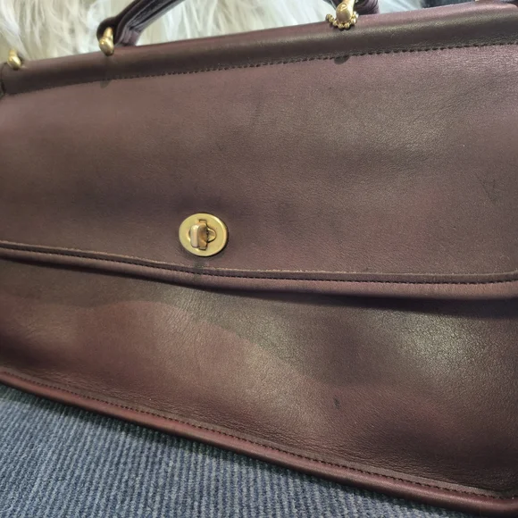 Coach Vintage City Willis Crossbody Hand Bag - Picture 11 of 12